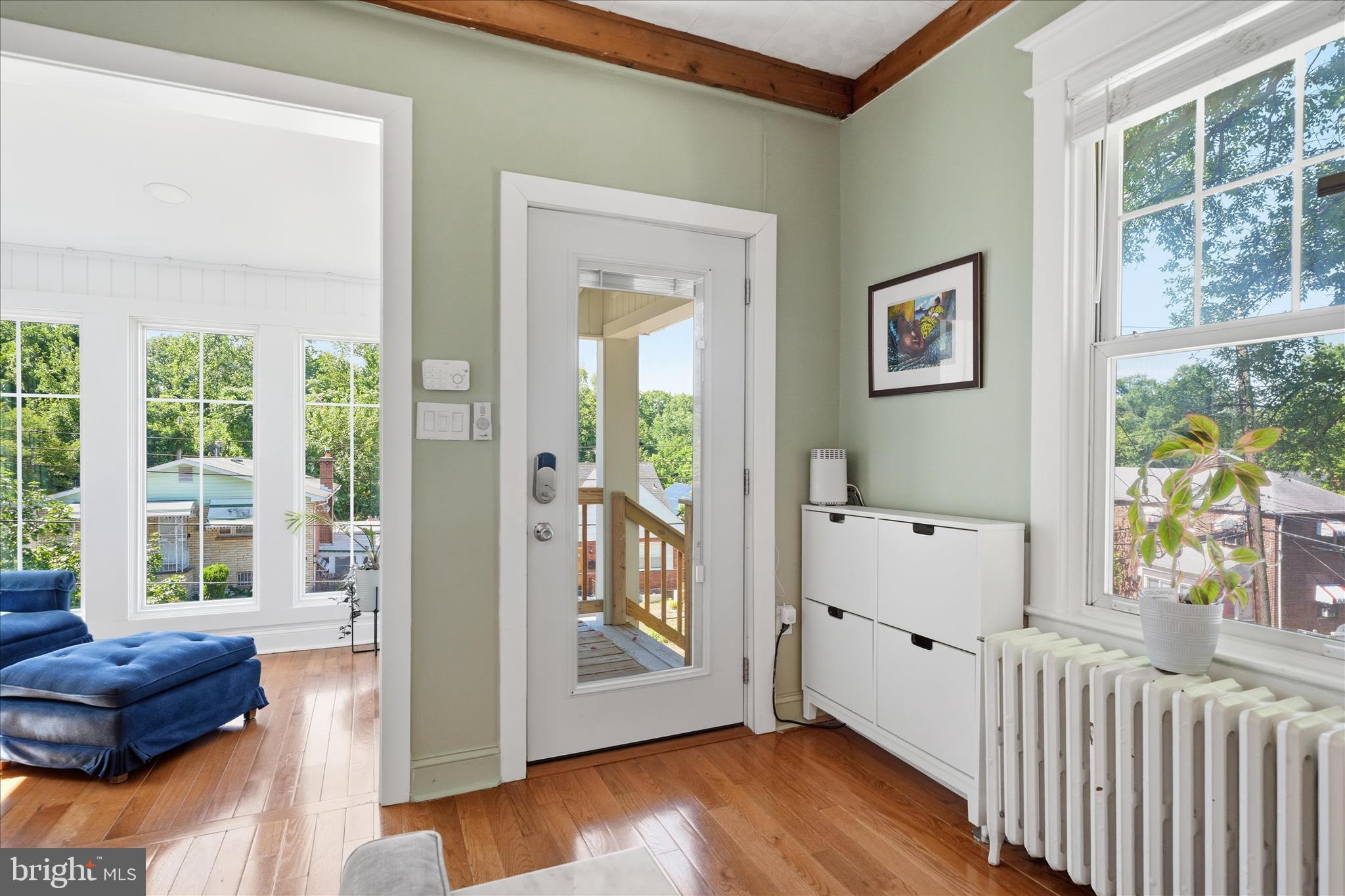 HILL CREST - Residential Income