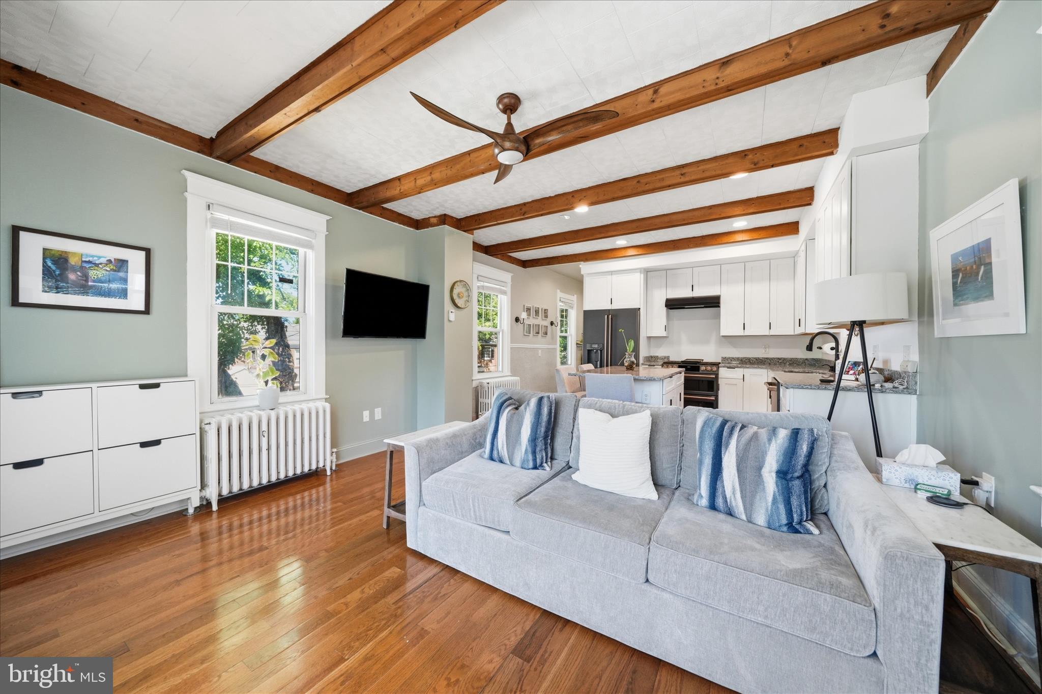 HILL CREST - Residential Income
