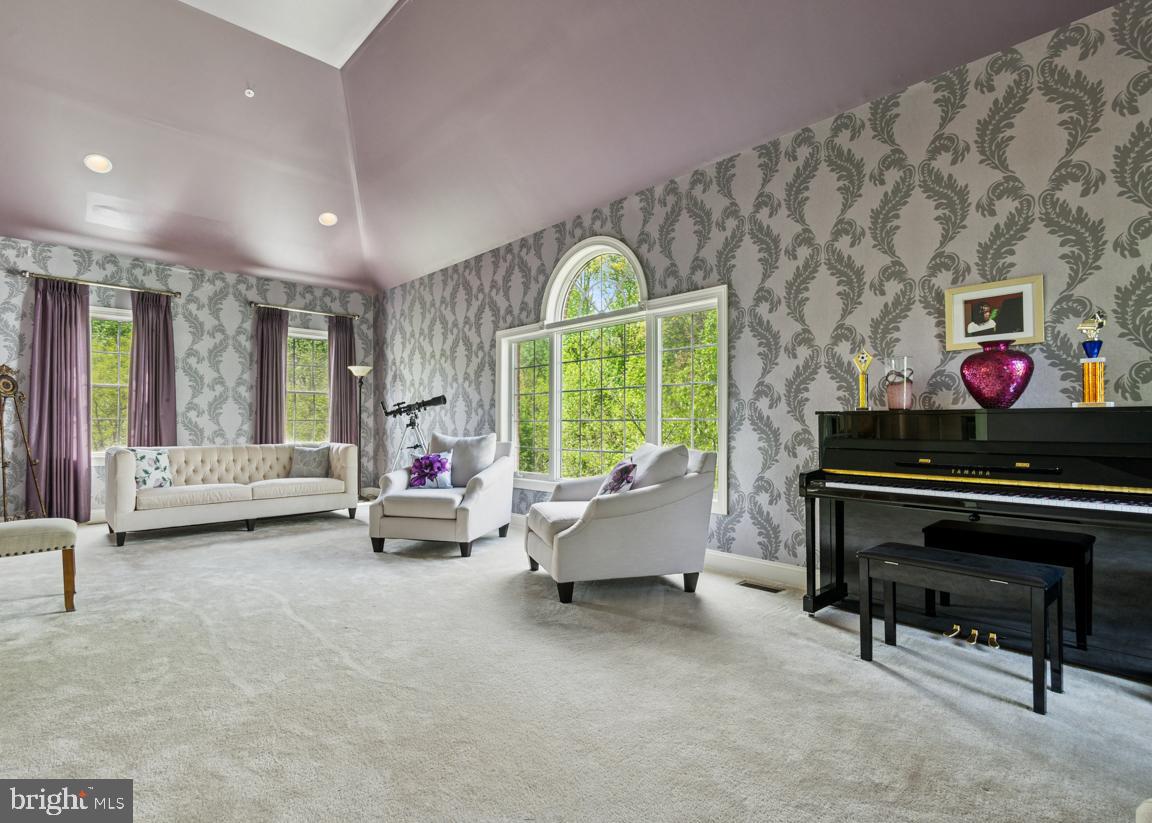 MARLBORO RIDGE ESTATES - Residential