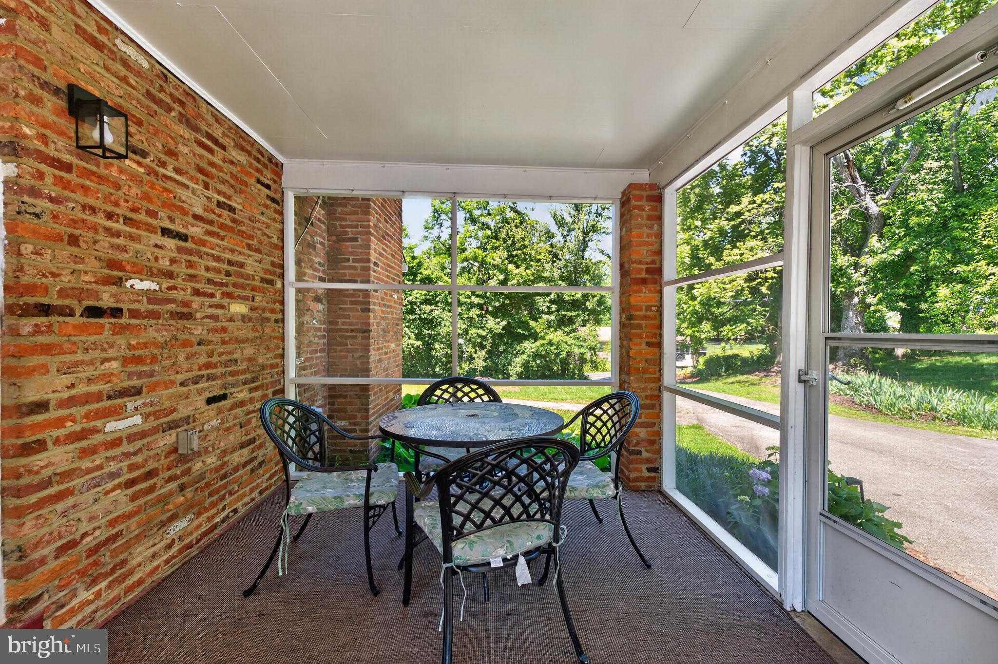 HUNTER ESTATES - Residential