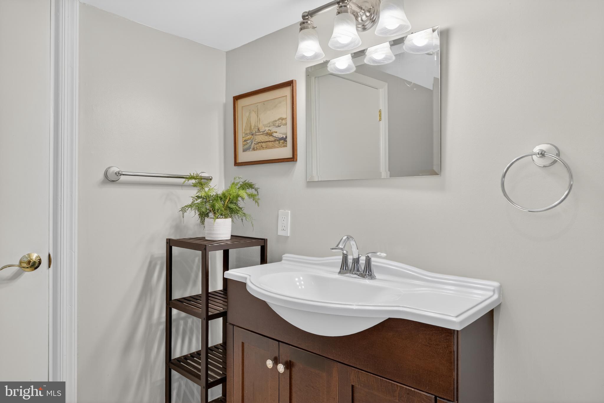 HUNTER ESTATES - Residential