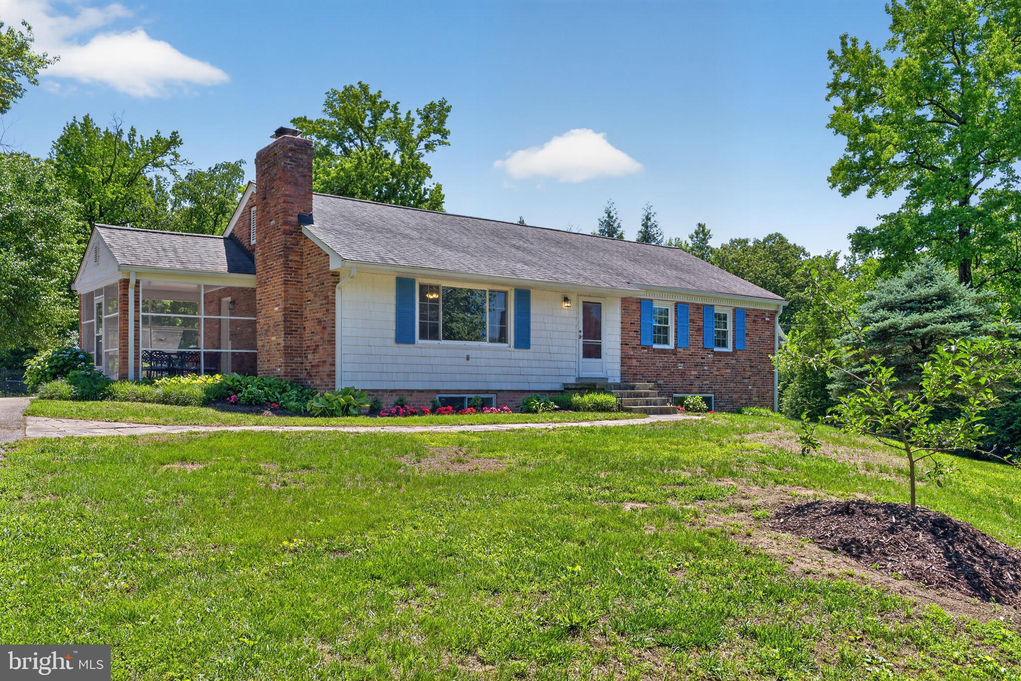 HUNTER ESTATES - Residential