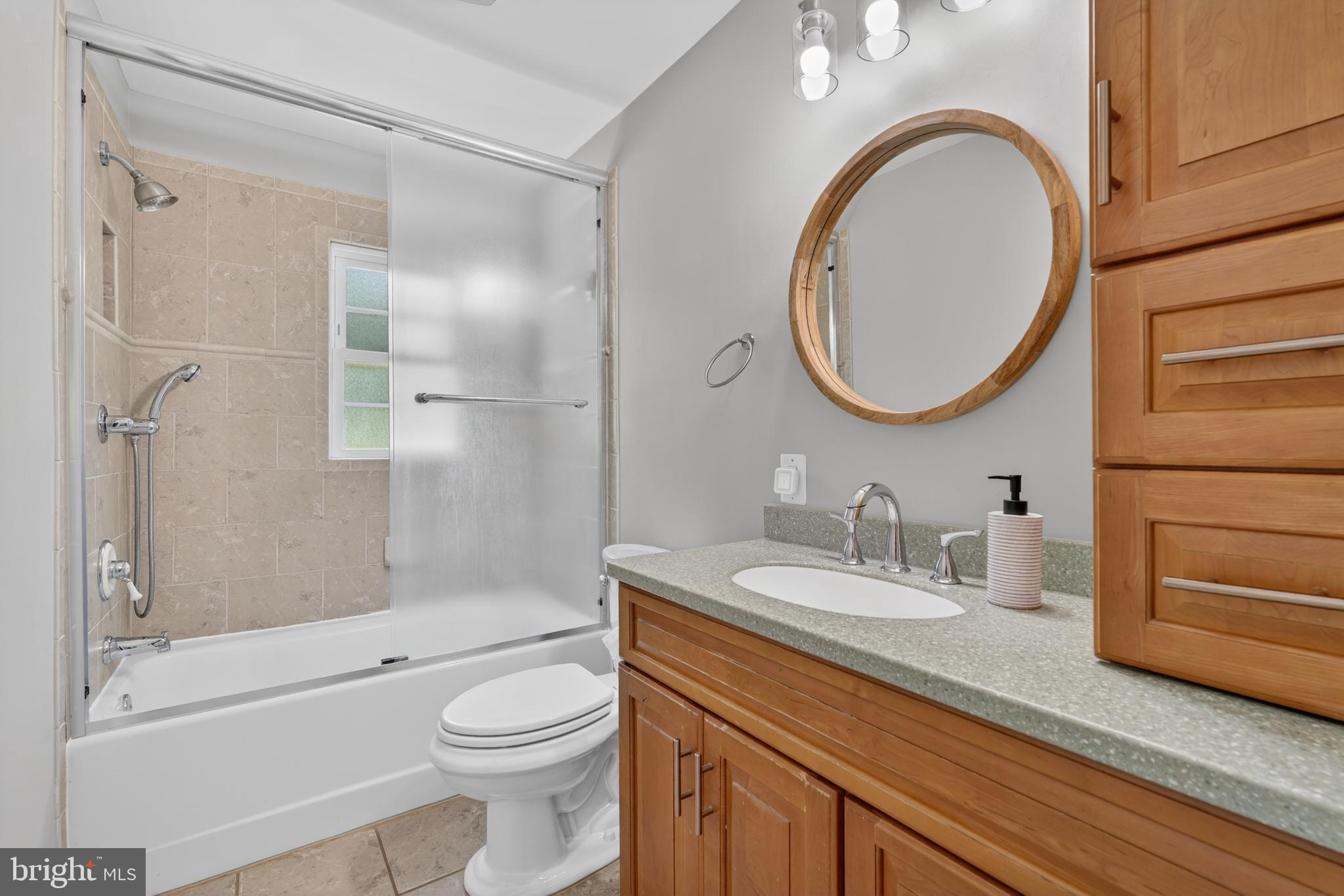 HUNTER ESTATES - Residential