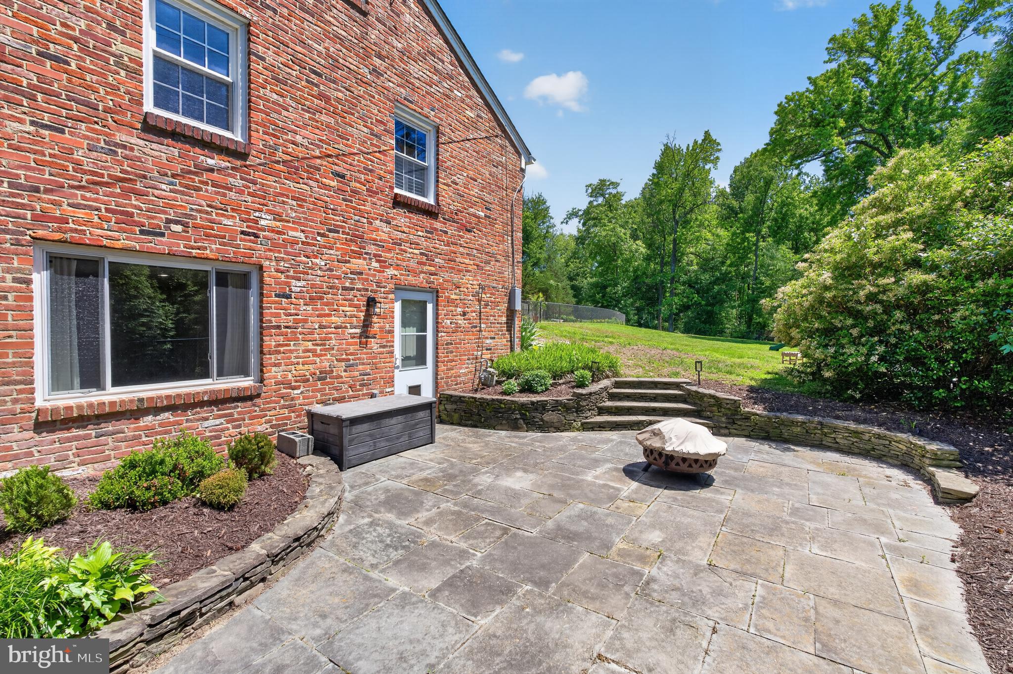 HUNTER ESTATES - Residential