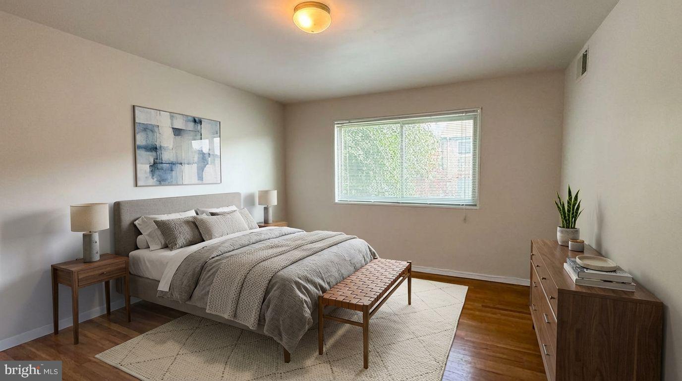 TAKOMA - Residential