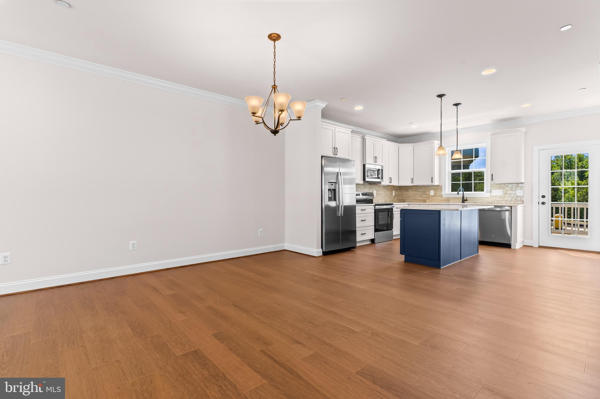 MEADOWS AT TOWN RUN II - Residential