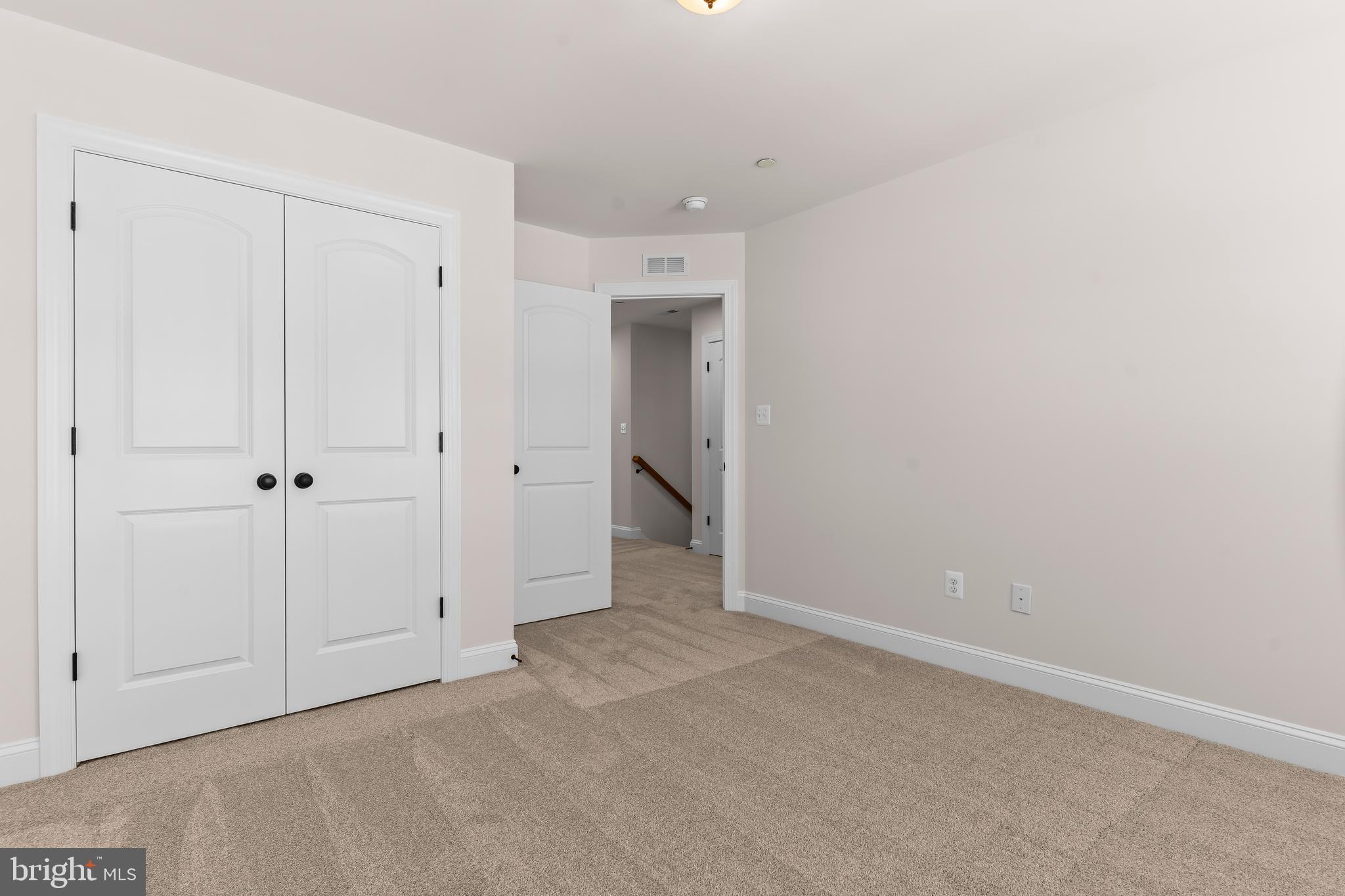 MEADOWS AT TOWN RUN II - Residential