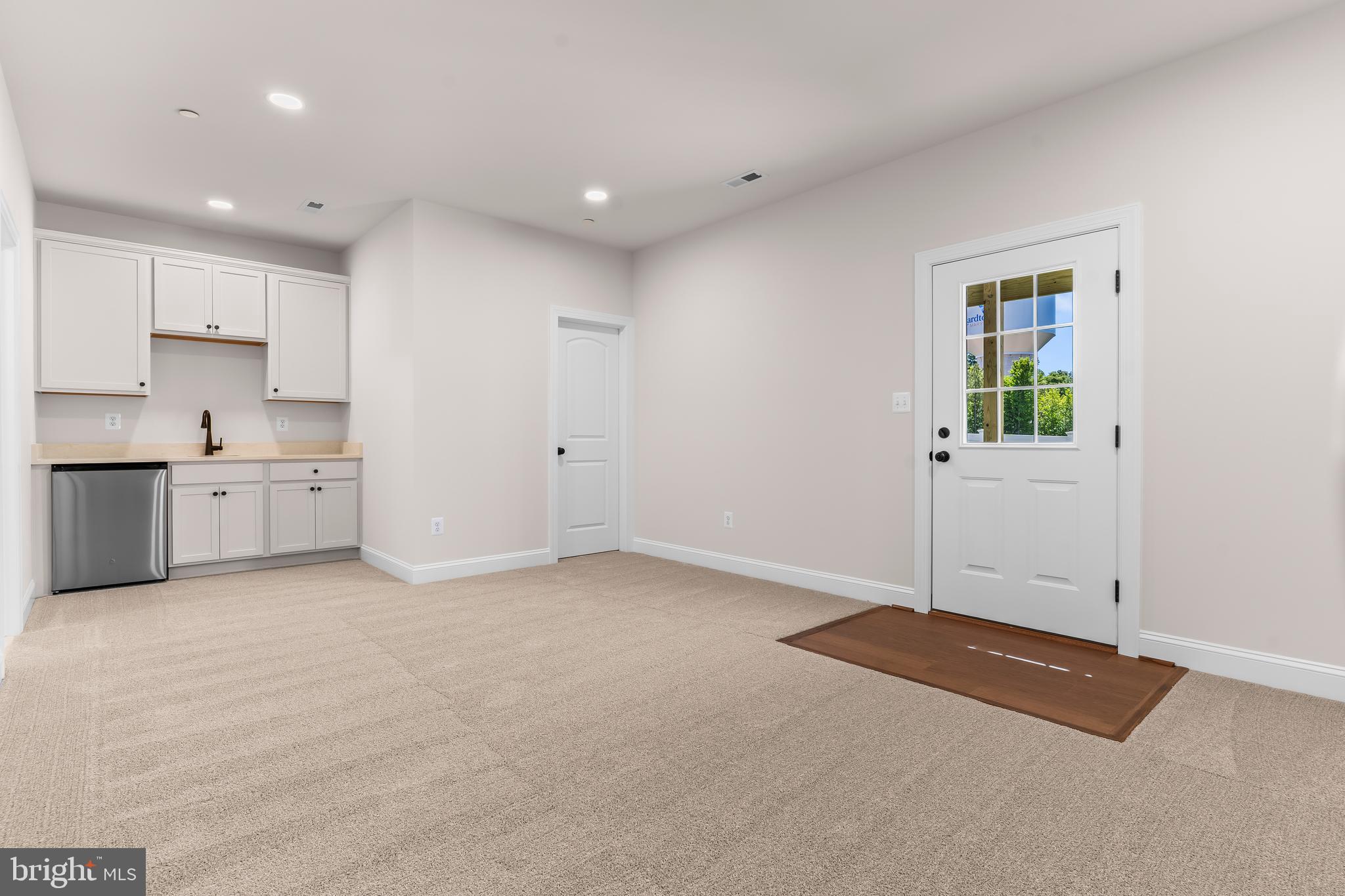 MEADOWS AT TOWN RUN II - Residential