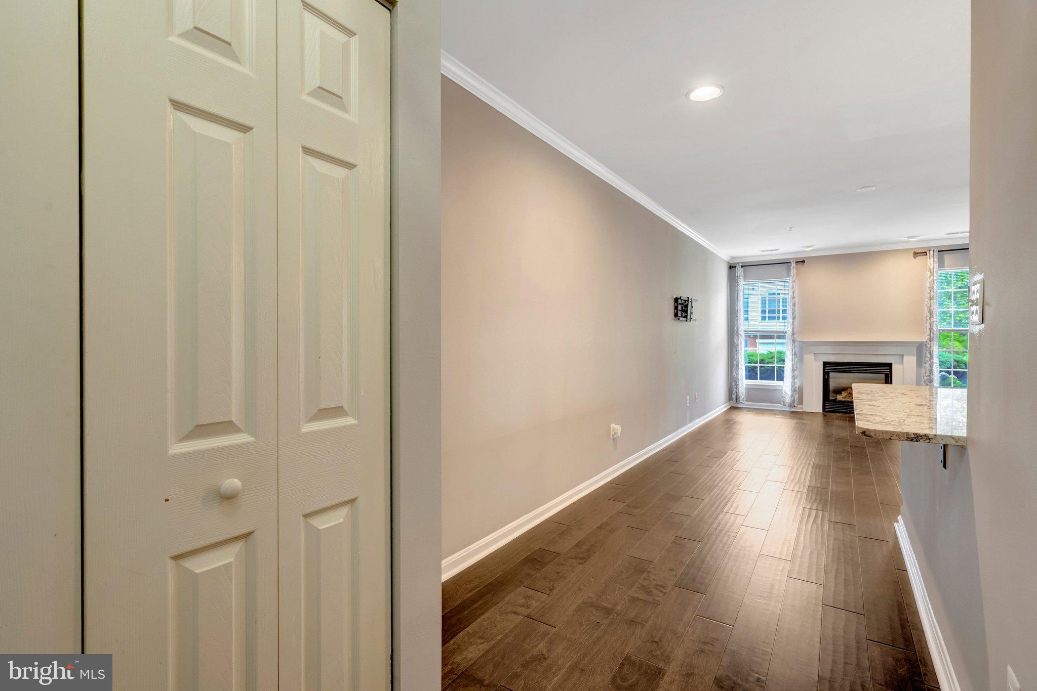 LAKESIDE AT SOUTH RIDING - Residential