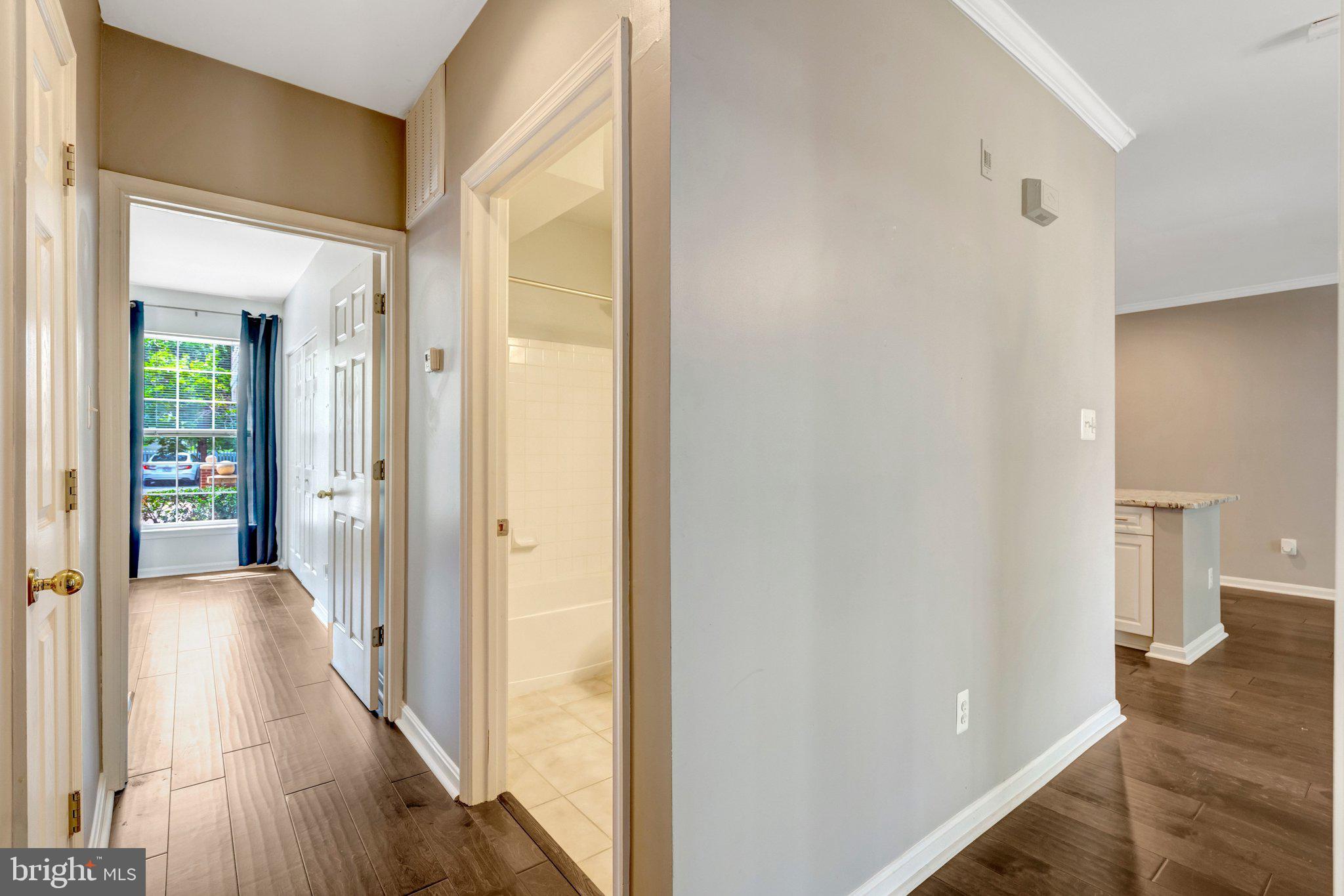 LAKESIDE AT SOUTH RIDING - Residential