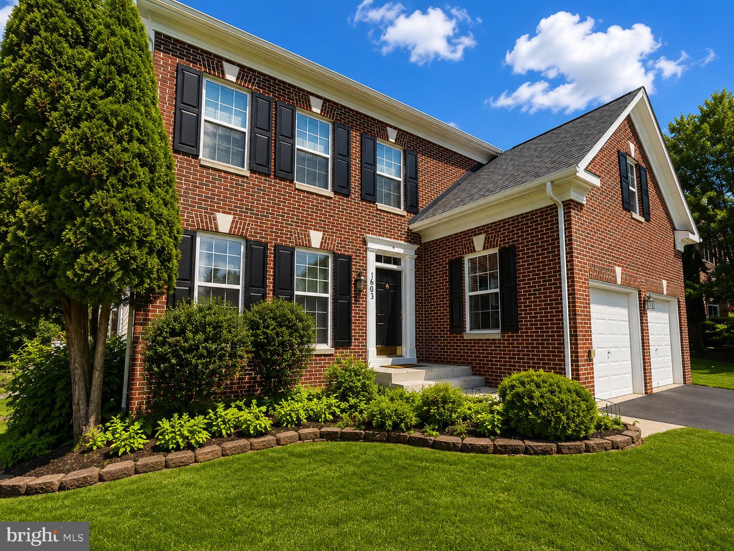 EDWARDS LANDING - Residential