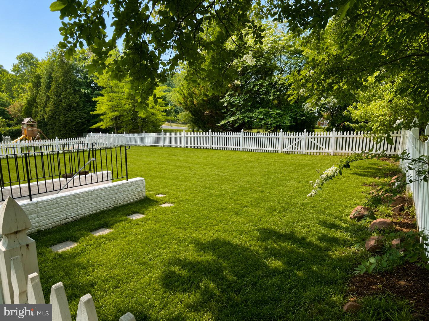 EDWARDS LANDING - Residential
