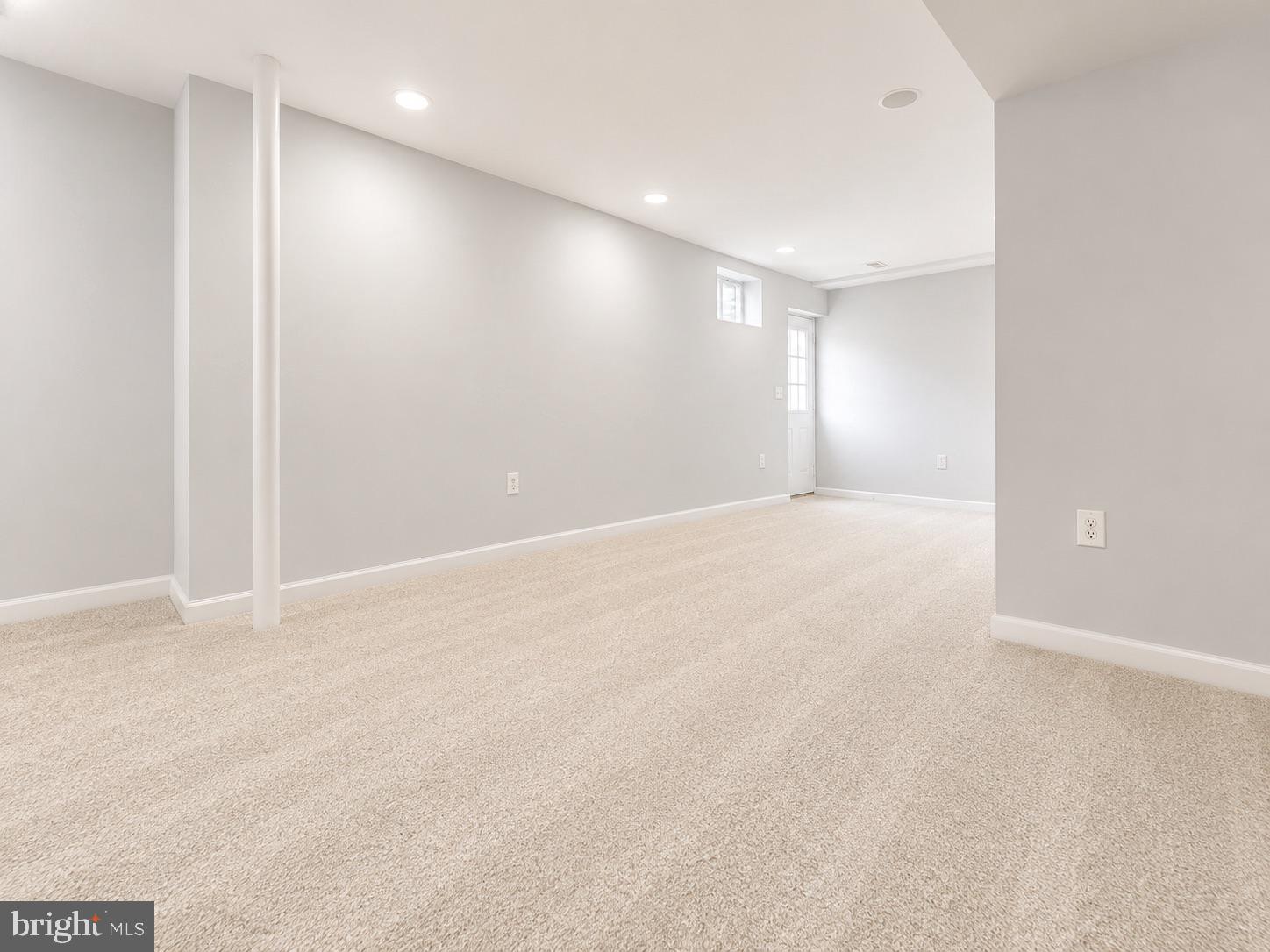 EDWARDS LANDING - Residential