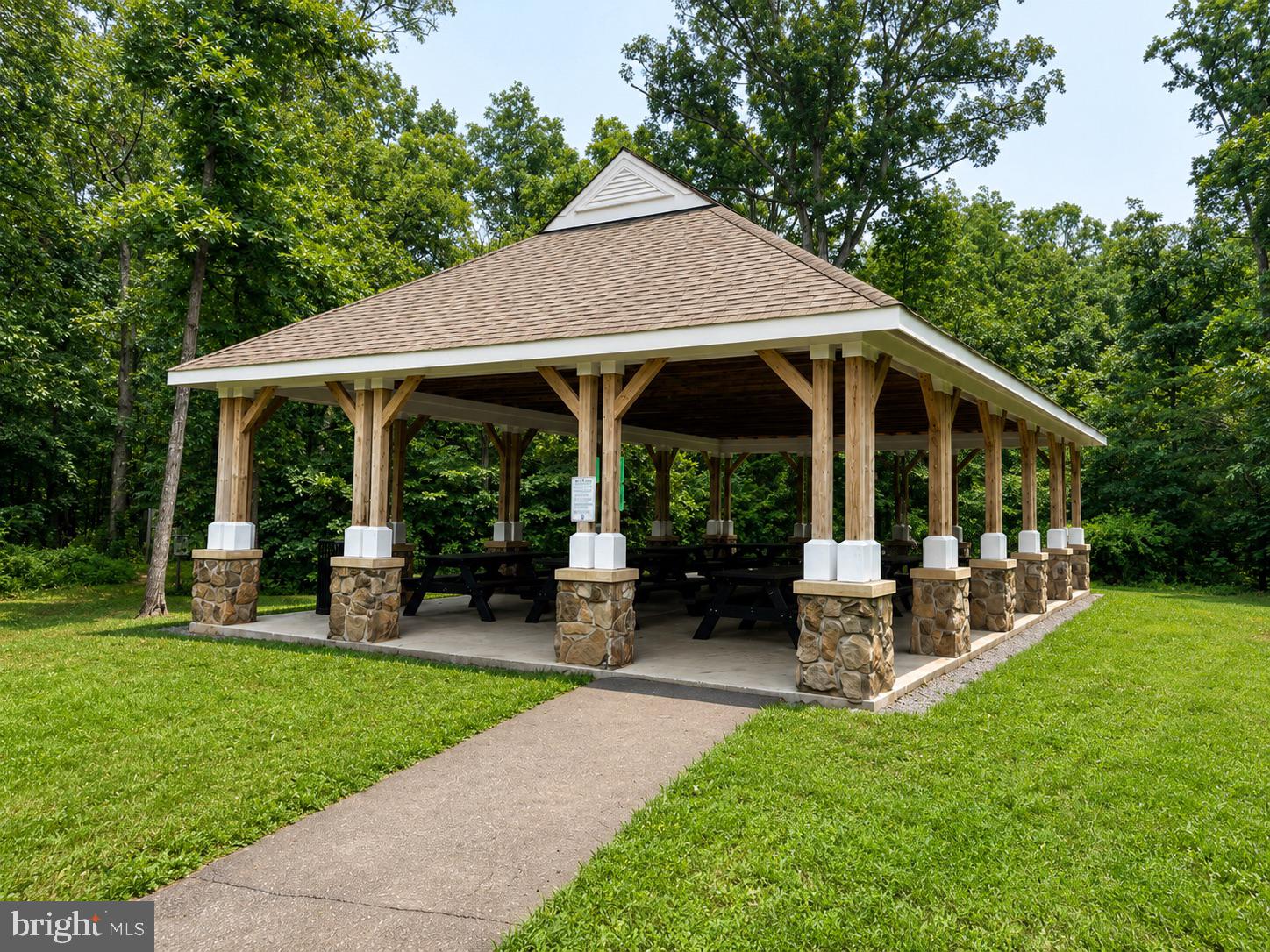 EDWARDS LANDING - Residential