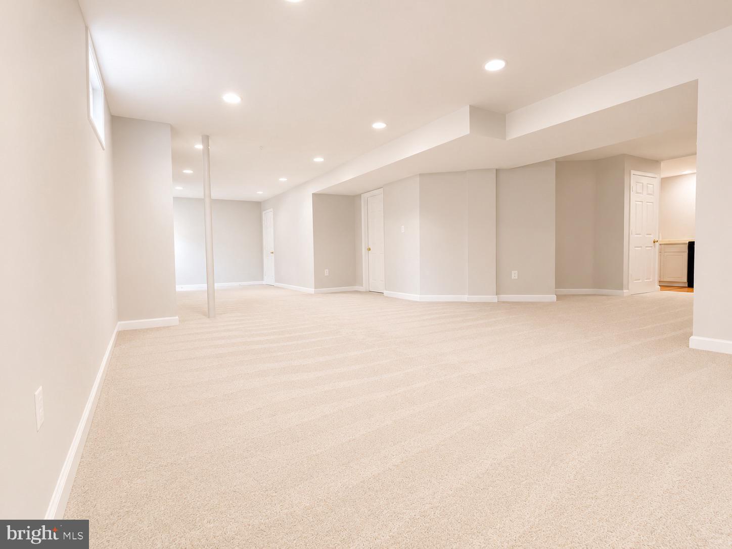 EDWARDS LANDING - Residential