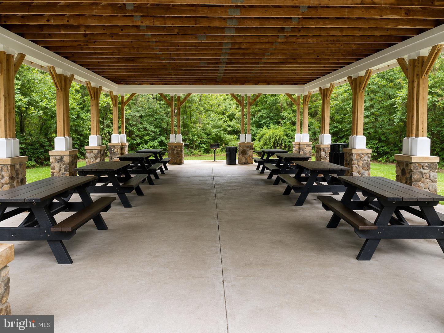 EDWARDS LANDING - Residential