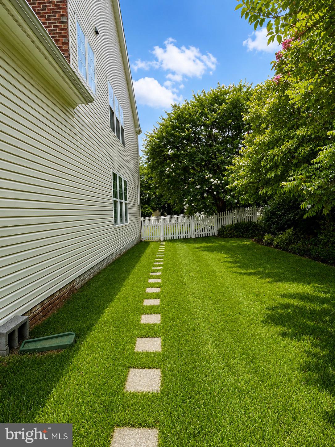 EDWARDS LANDING - Residential