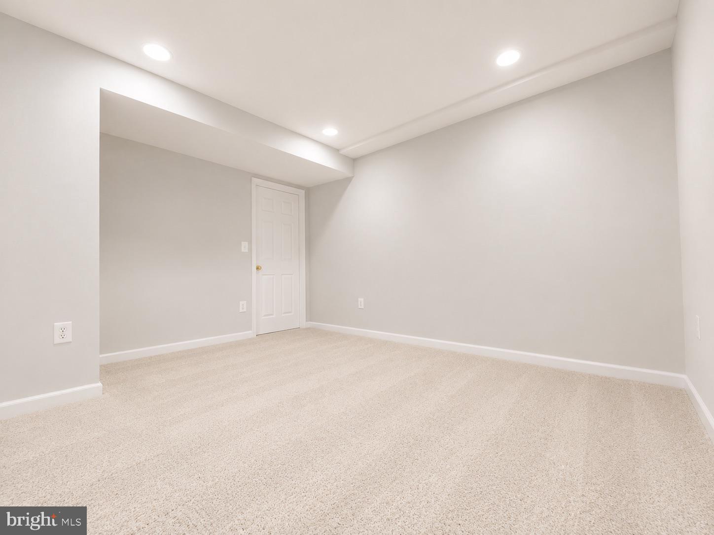 EDWARDS LANDING - Residential