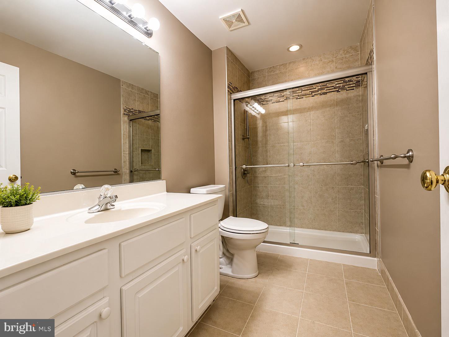 EDWARDS LANDING - Residential