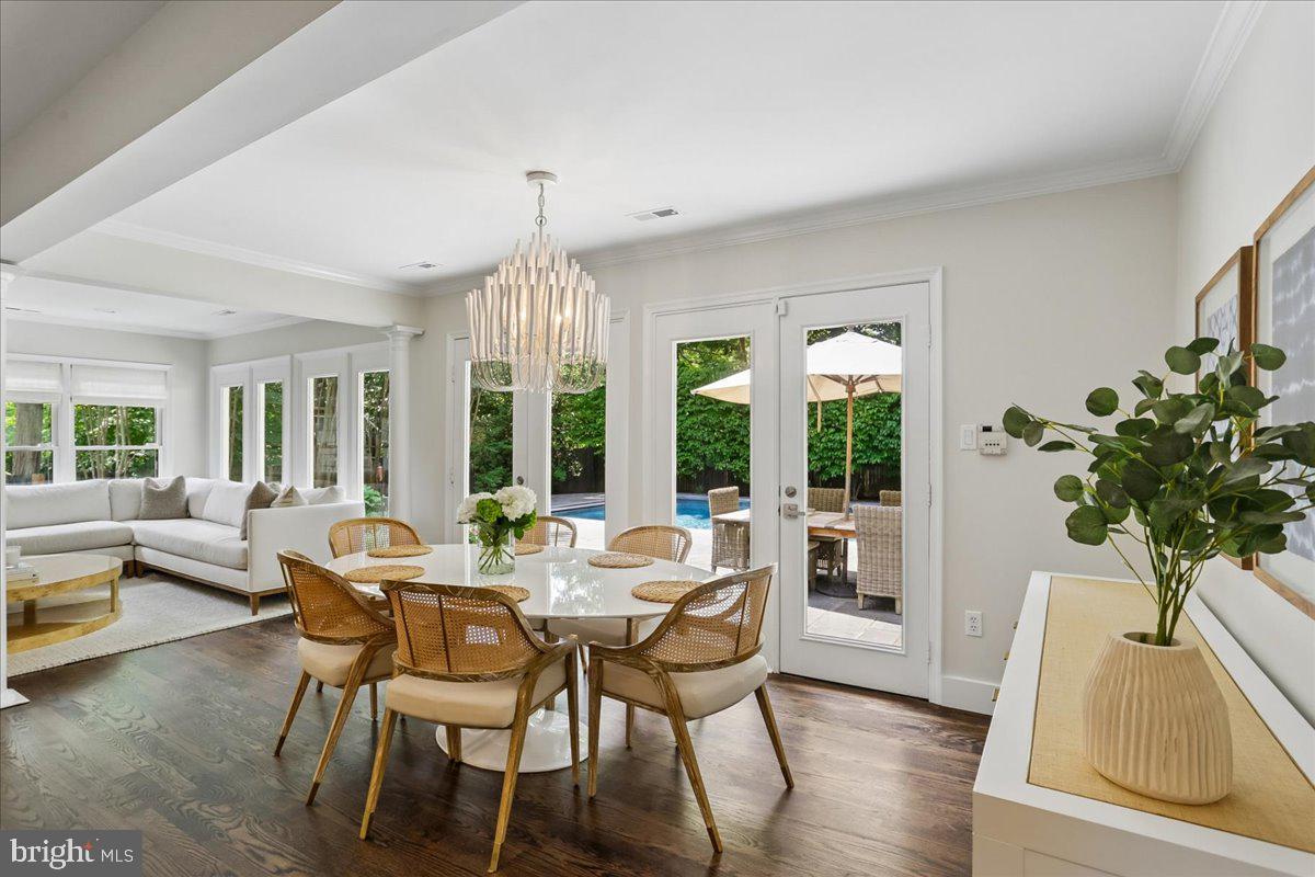 WILLOWBROOK - Residential