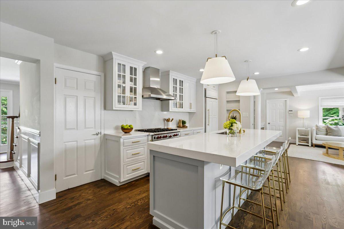 WILLOWBROOK - Residential