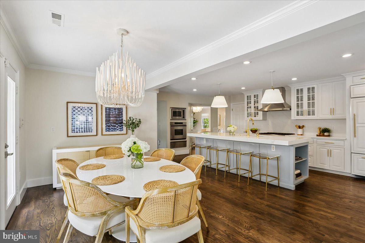 WILLOWBROOK - Residential