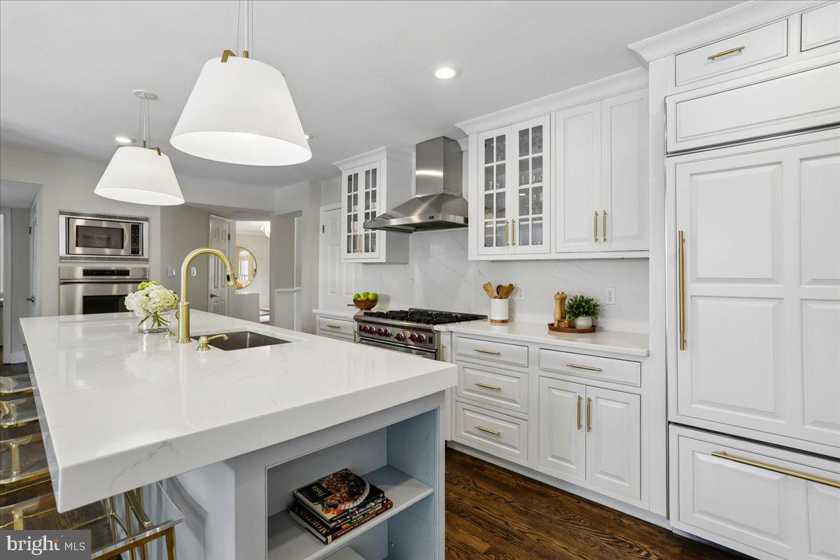 WILLOWBROOK - Residential