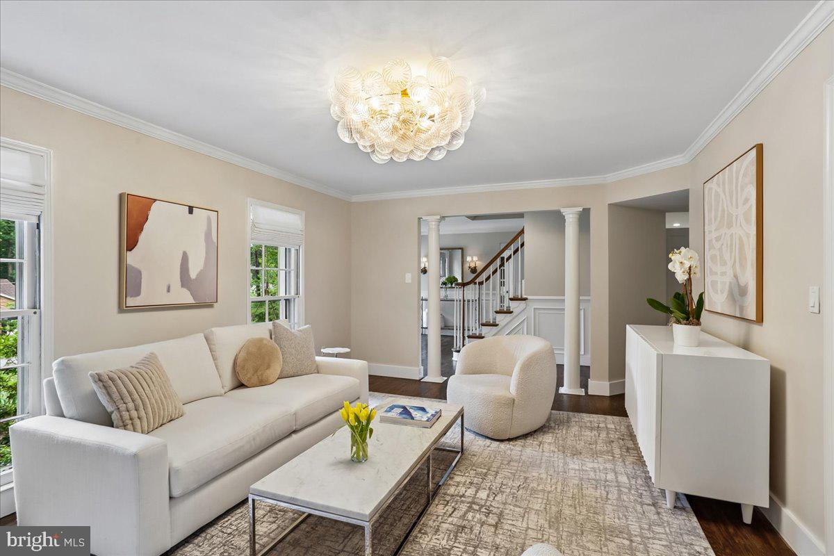 WILLOWBROOK - Residential