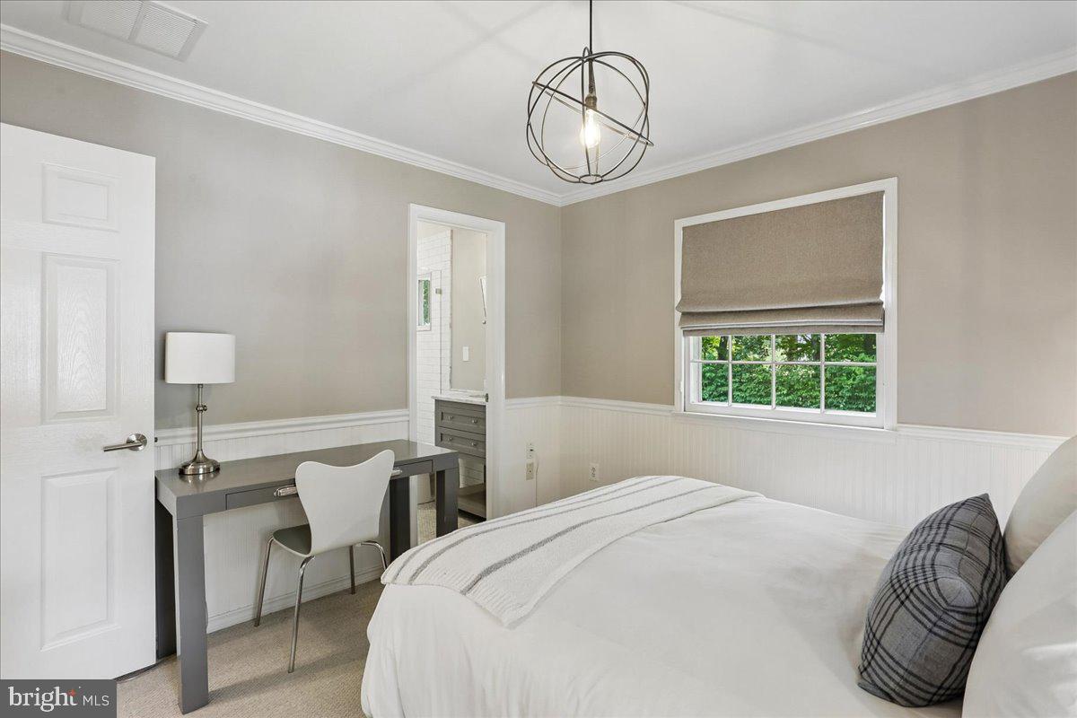 WILLOWBROOK - Residential