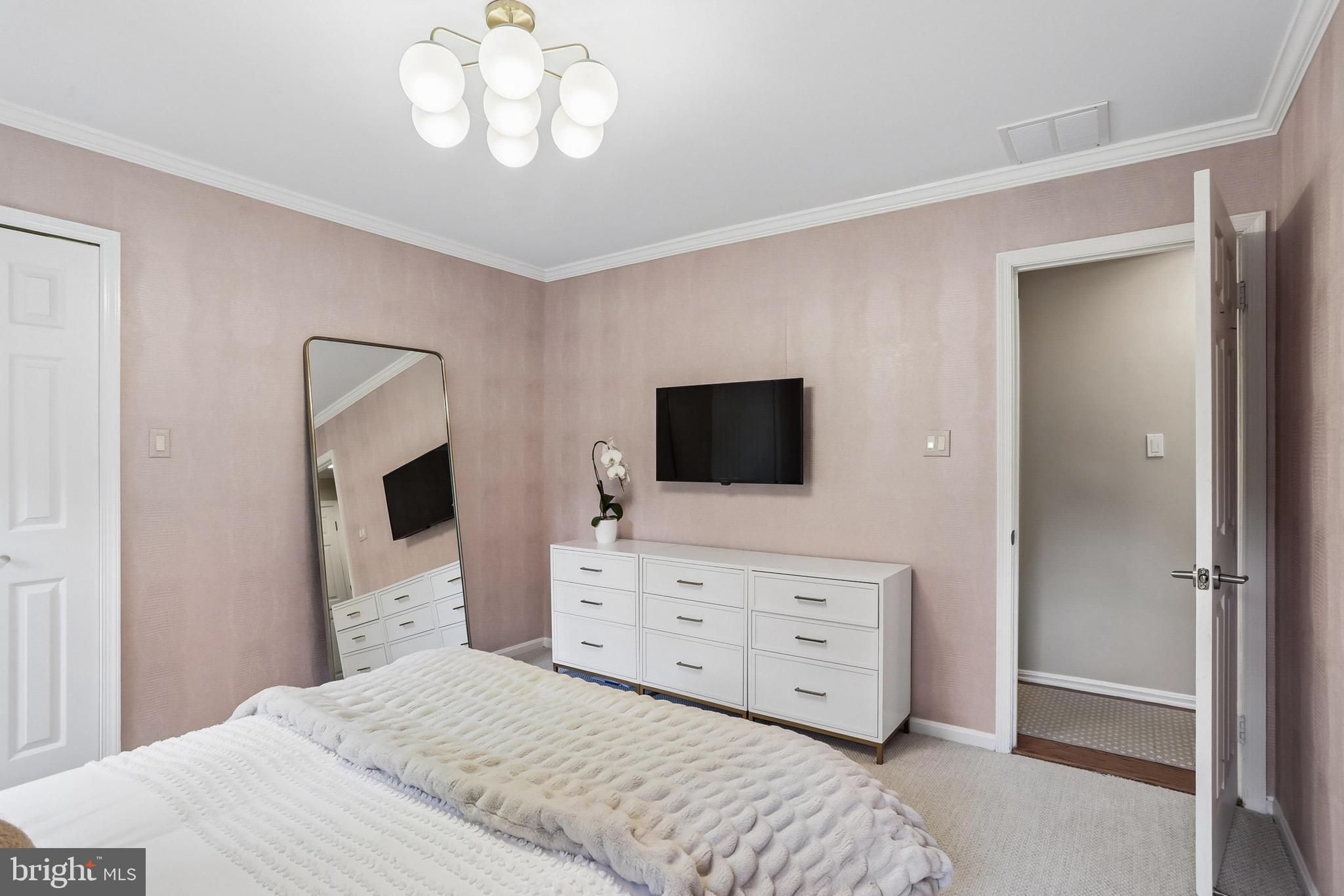 WILLOWBROOK - Residential