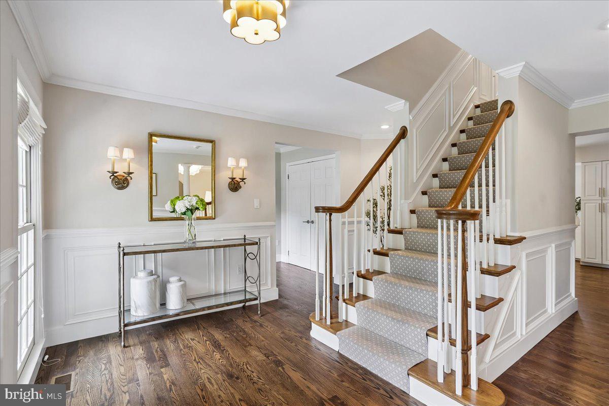 WILLOWBROOK - Residential