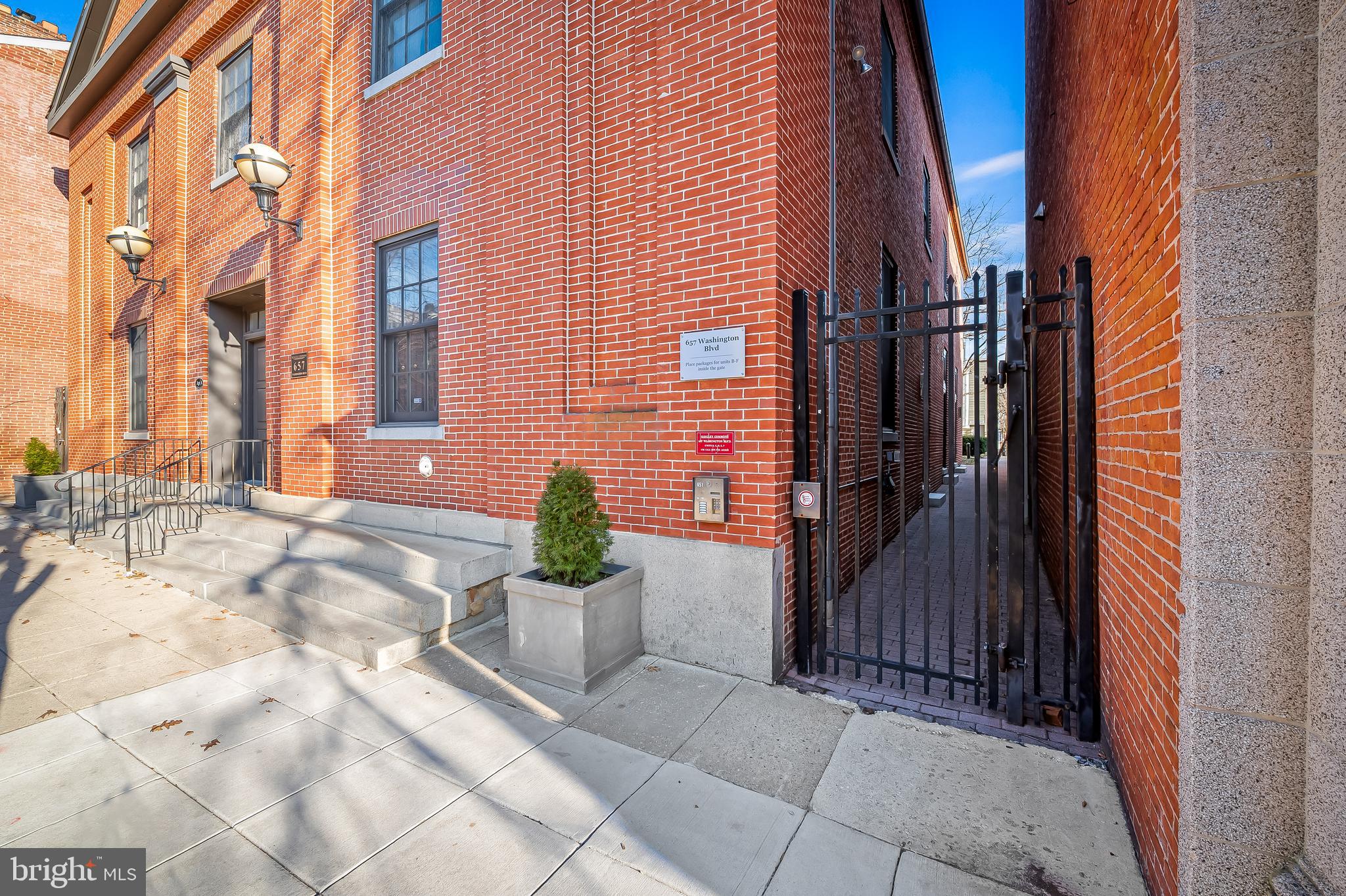 RIDGELY'S DELIGHT - Residential