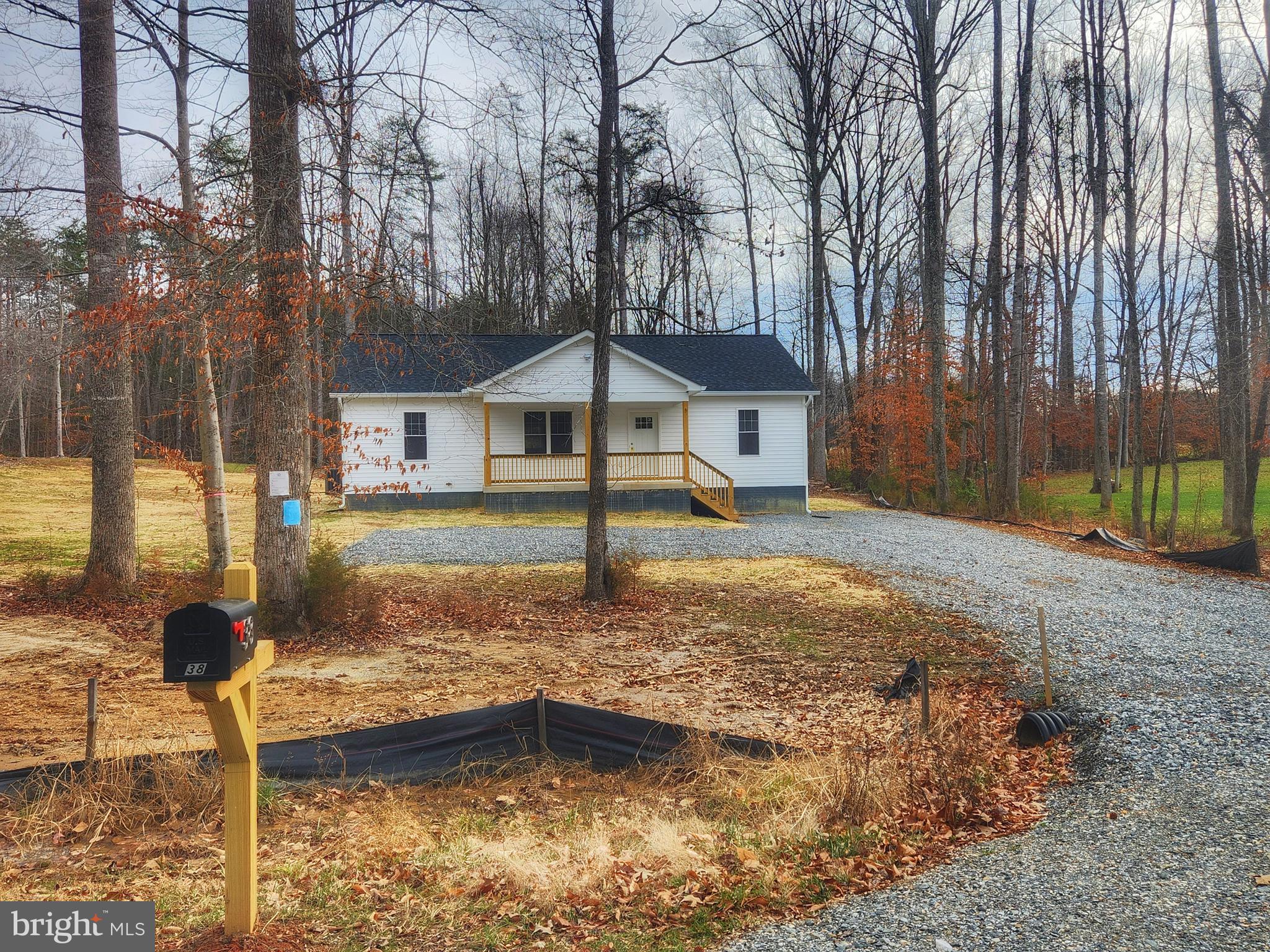 CUCKOO'S NEST - Residential Lease
