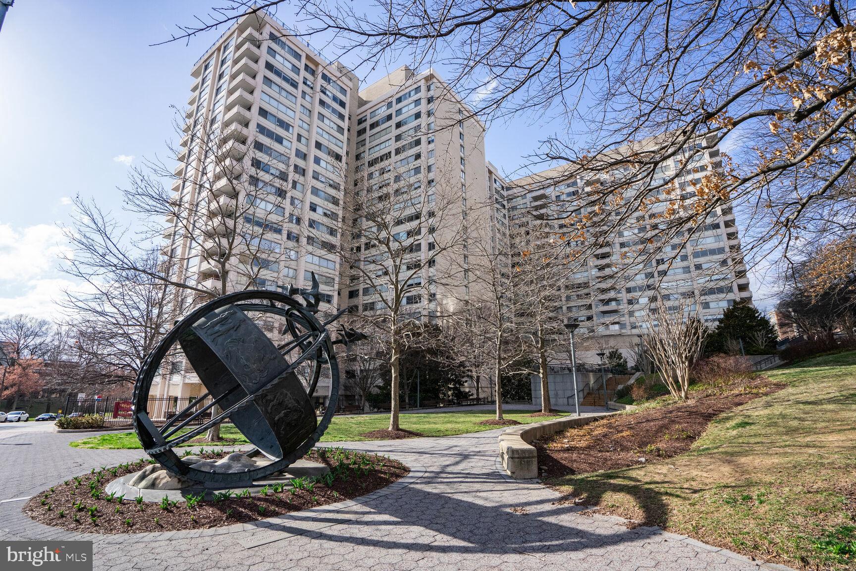 FRIENDSHIP HEIGHTS - Residential