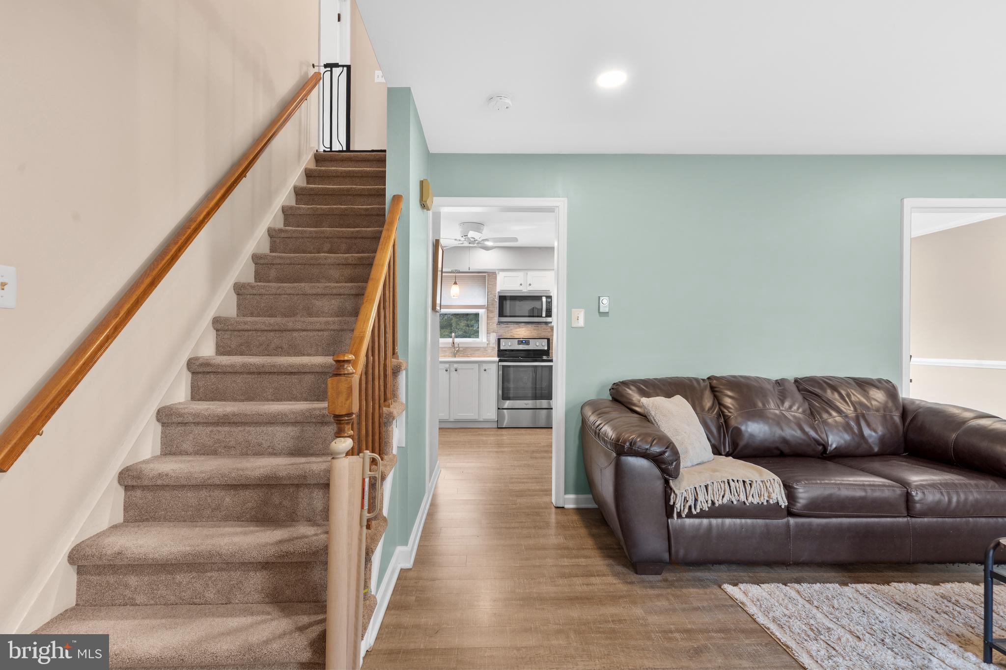 PLEASANT MDWS - Residential