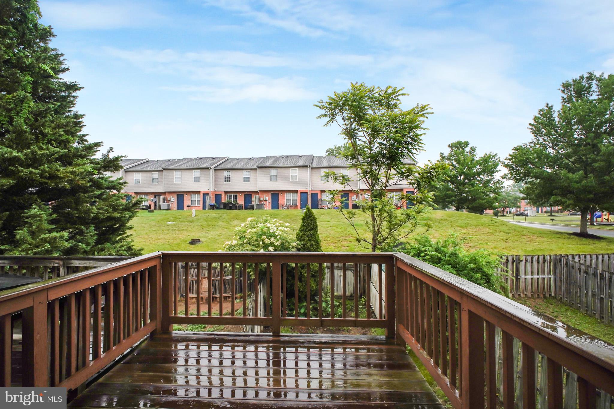 STONE RIVER - Residential