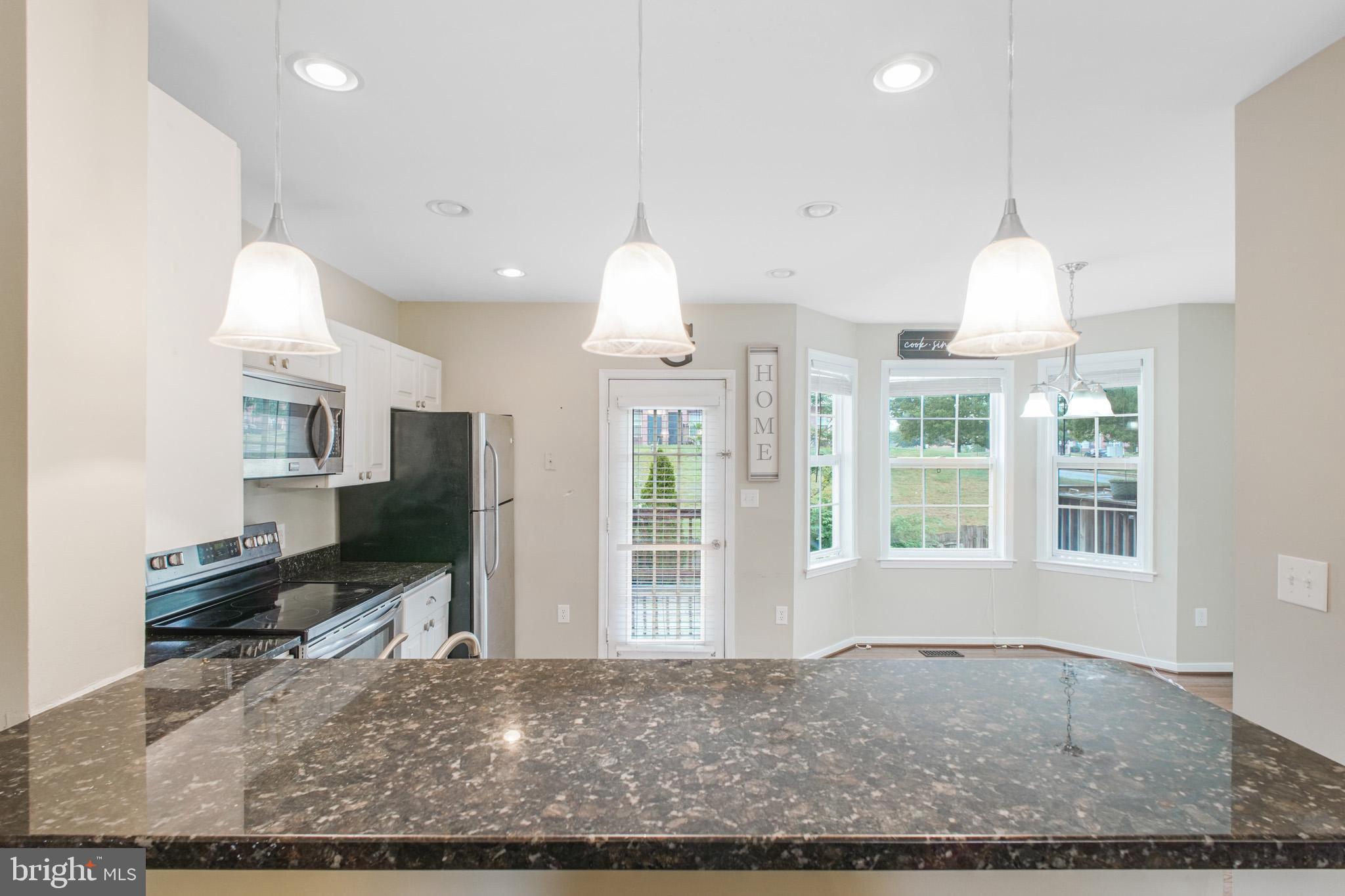 STONE RIVER - Residential