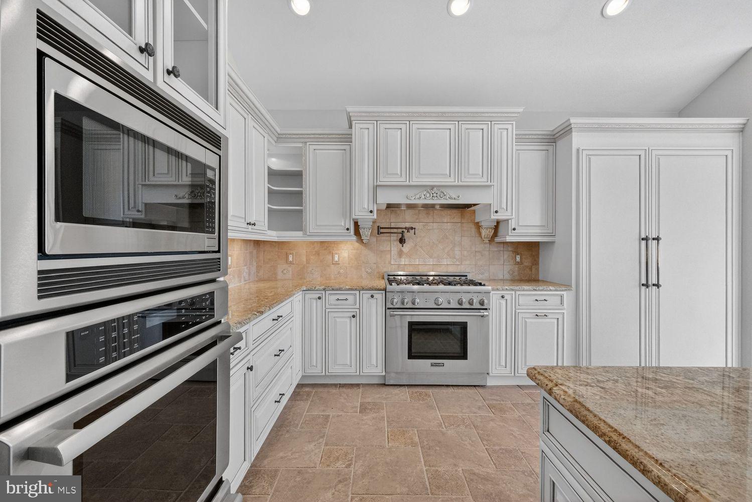 BRADDOCK HEIGHTS - Residential