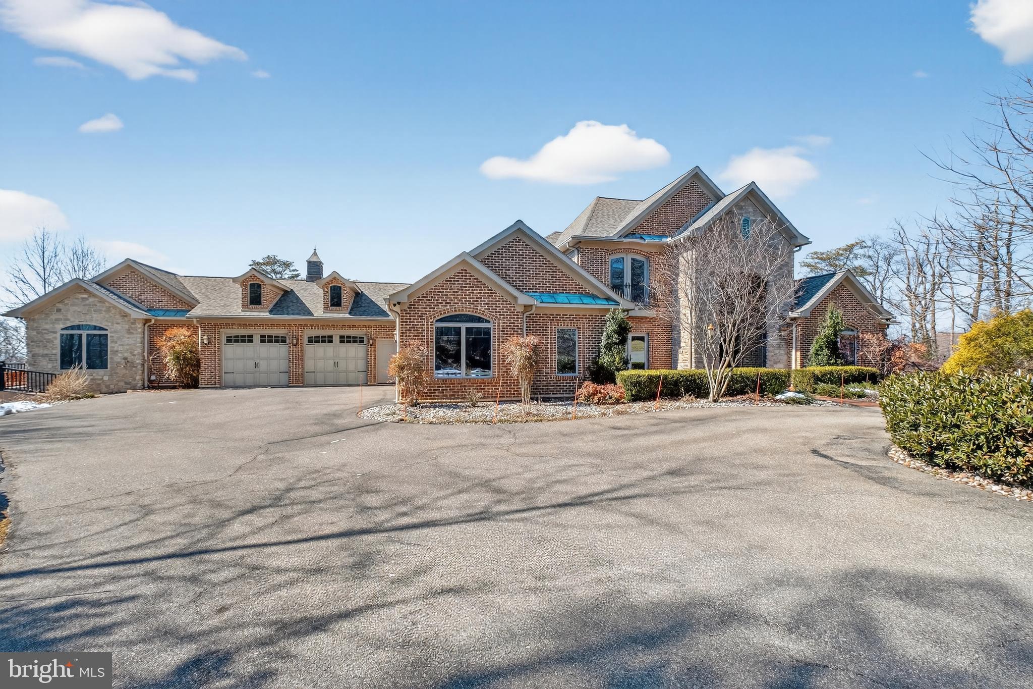 BRADDOCK HEIGHTS - Residential