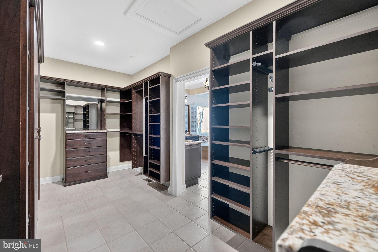 BRADDOCK HEIGHTS - Residential