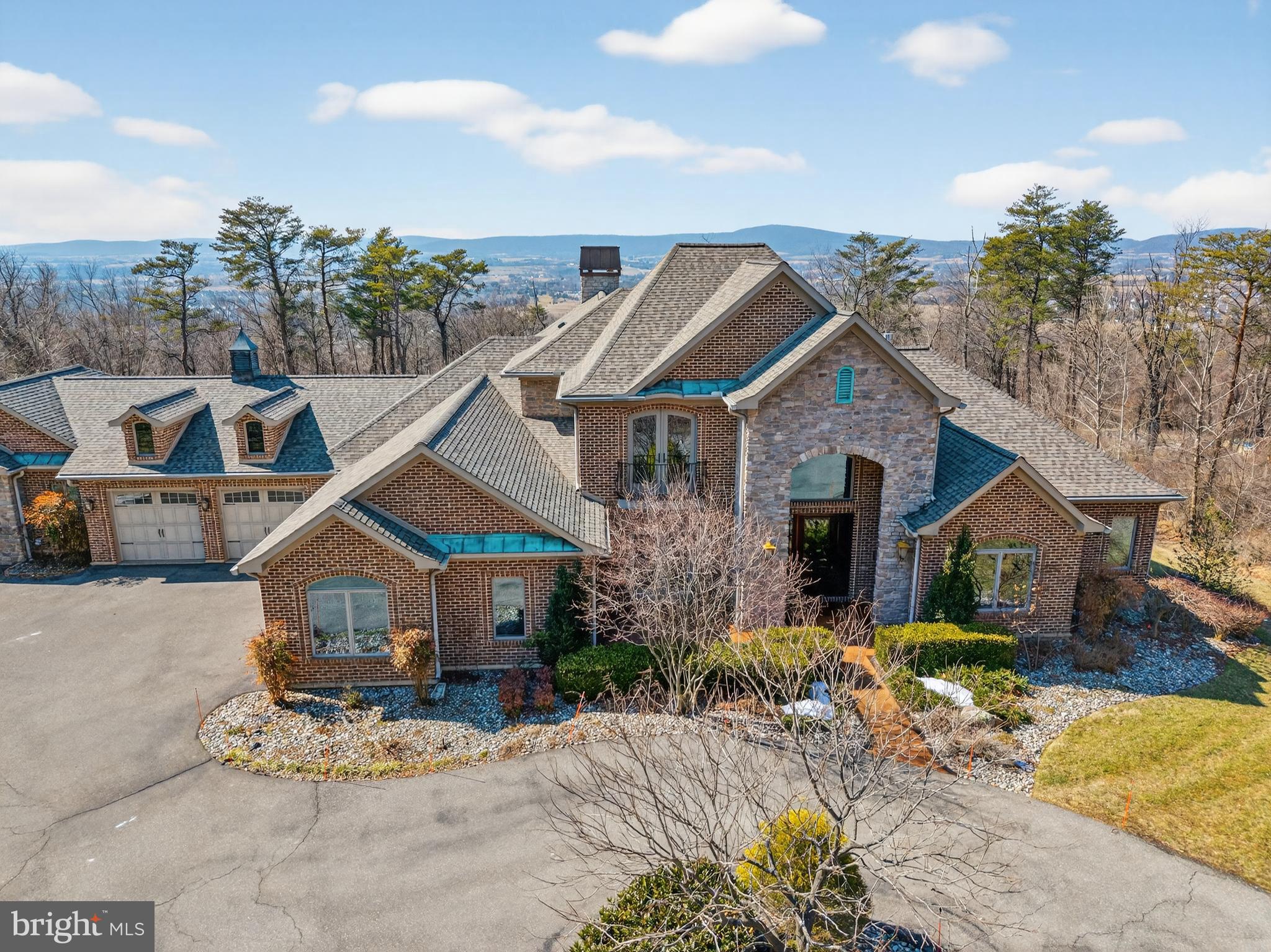 BRADDOCK HEIGHTS - Residential