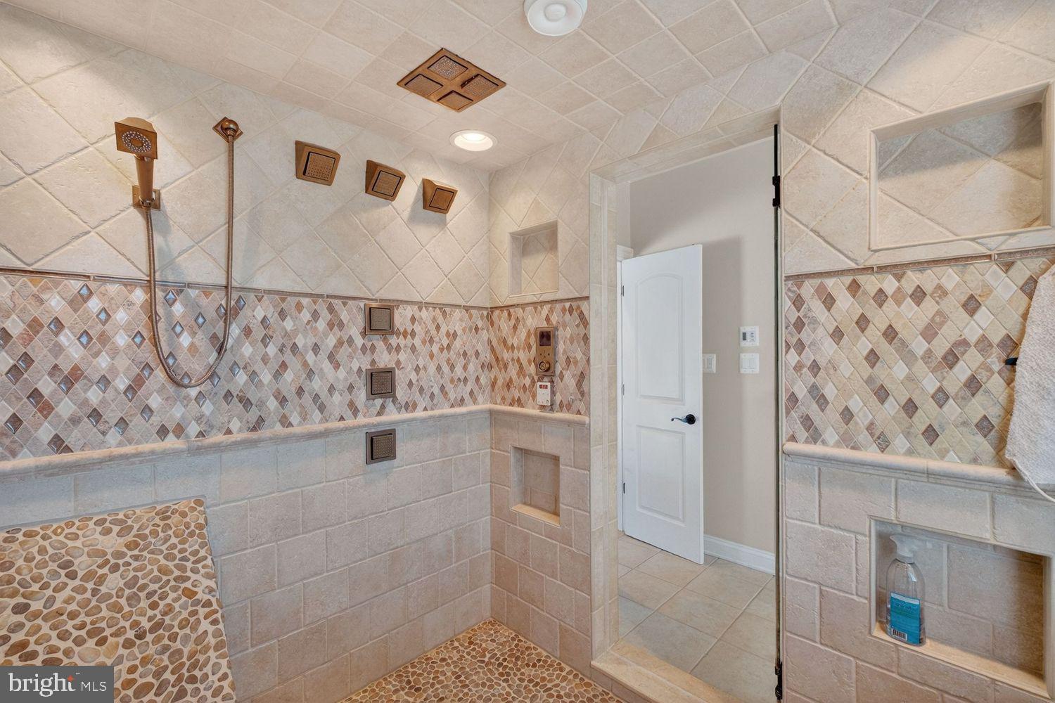 BRADDOCK HEIGHTS - Residential