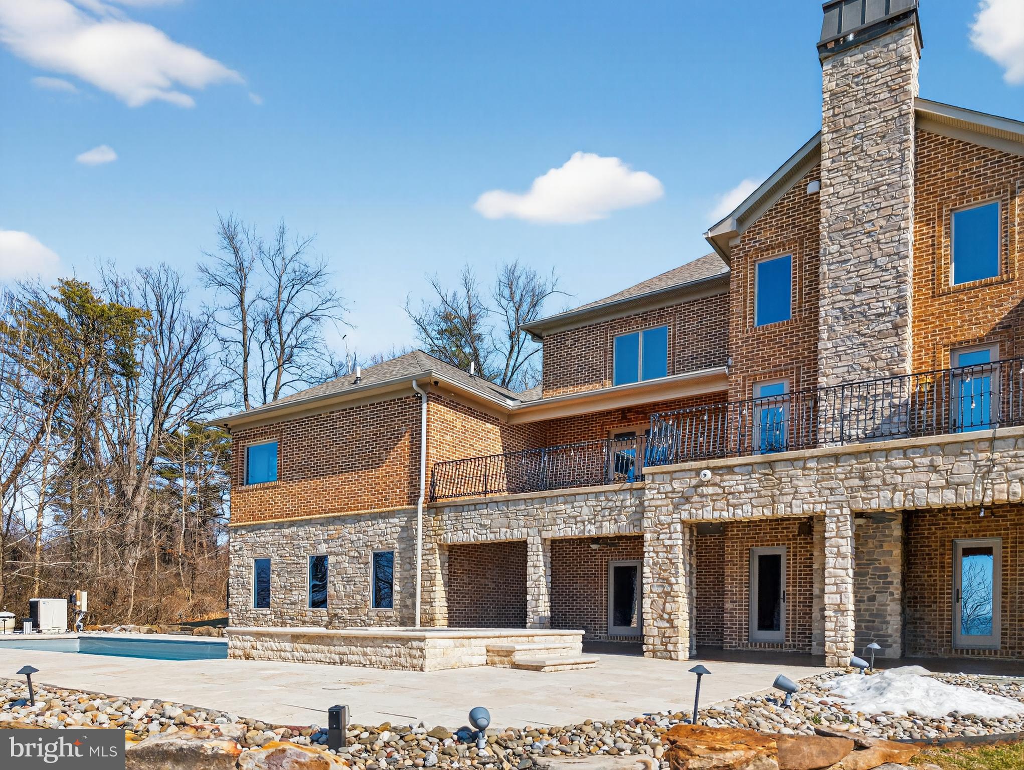 BRADDOCK HEIGHTS - Residential