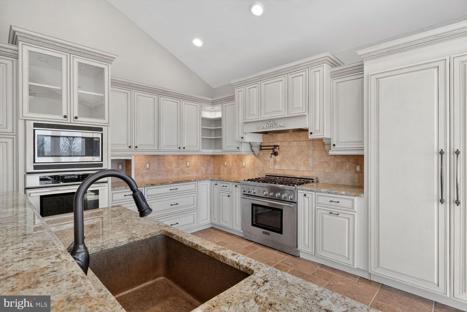BRADDOCK HEIGHTS - Residential