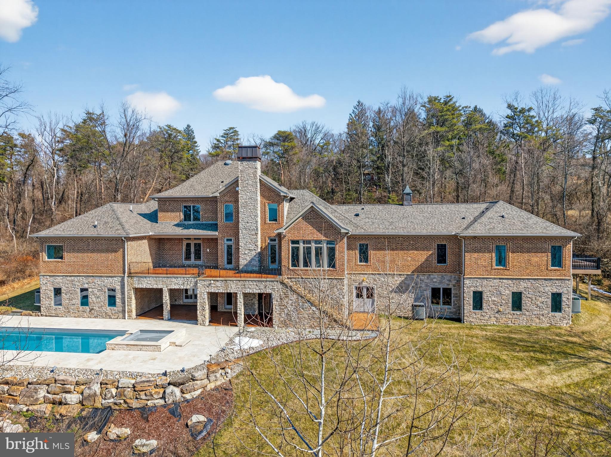 BRADDOCK HEIGHTS - Residential