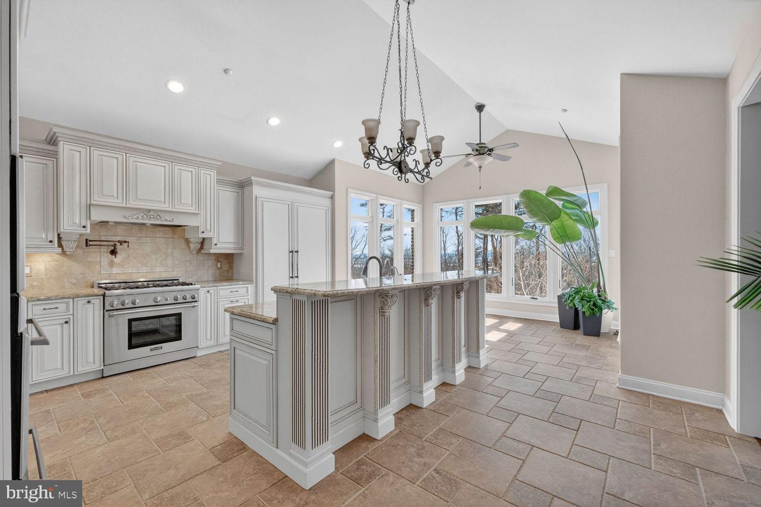 BRADDOCK HEIGHTS - Residential