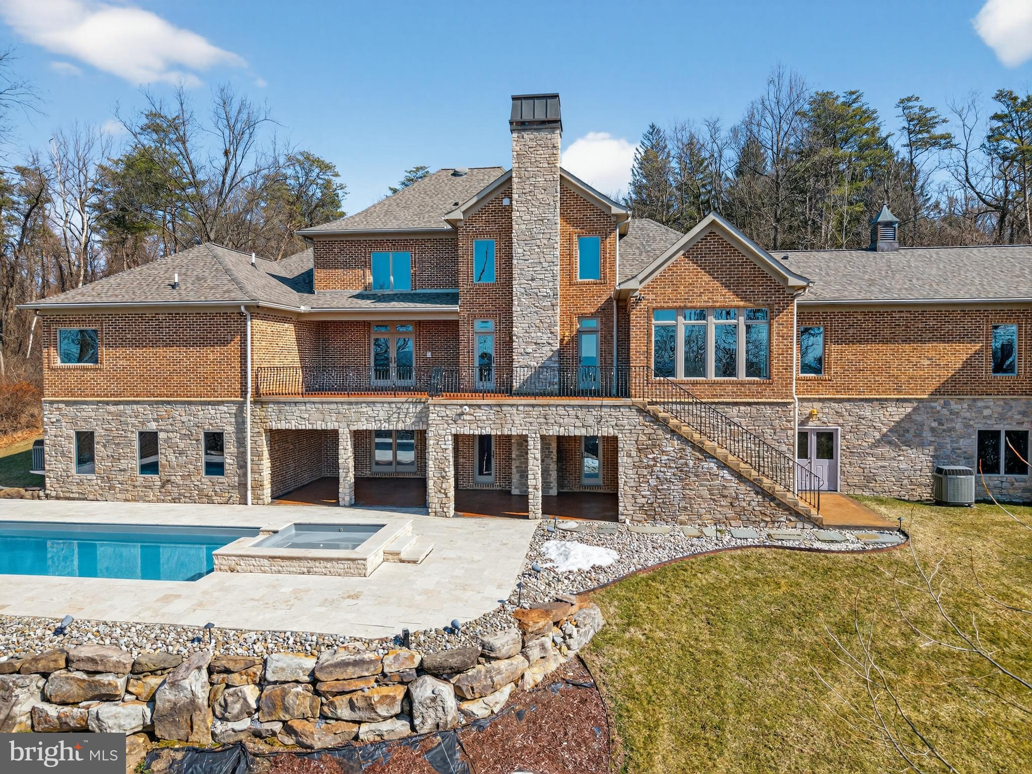 BRADDOCK HEIGHTS - Residential