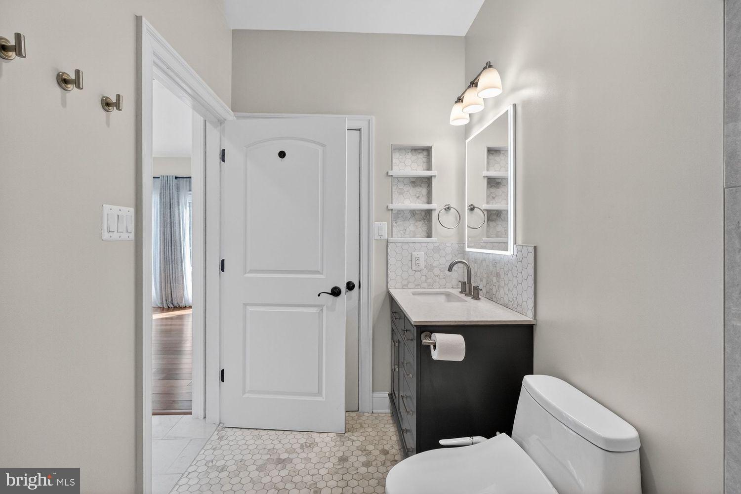 BRADDOCK HEIGHTS - Residential