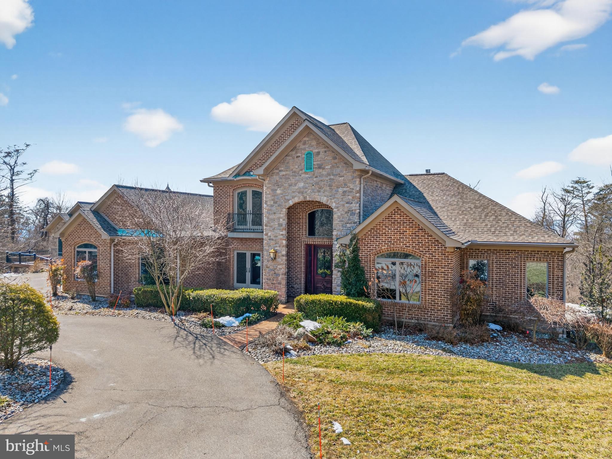 BRADDOCK HEIGHTS - Residential