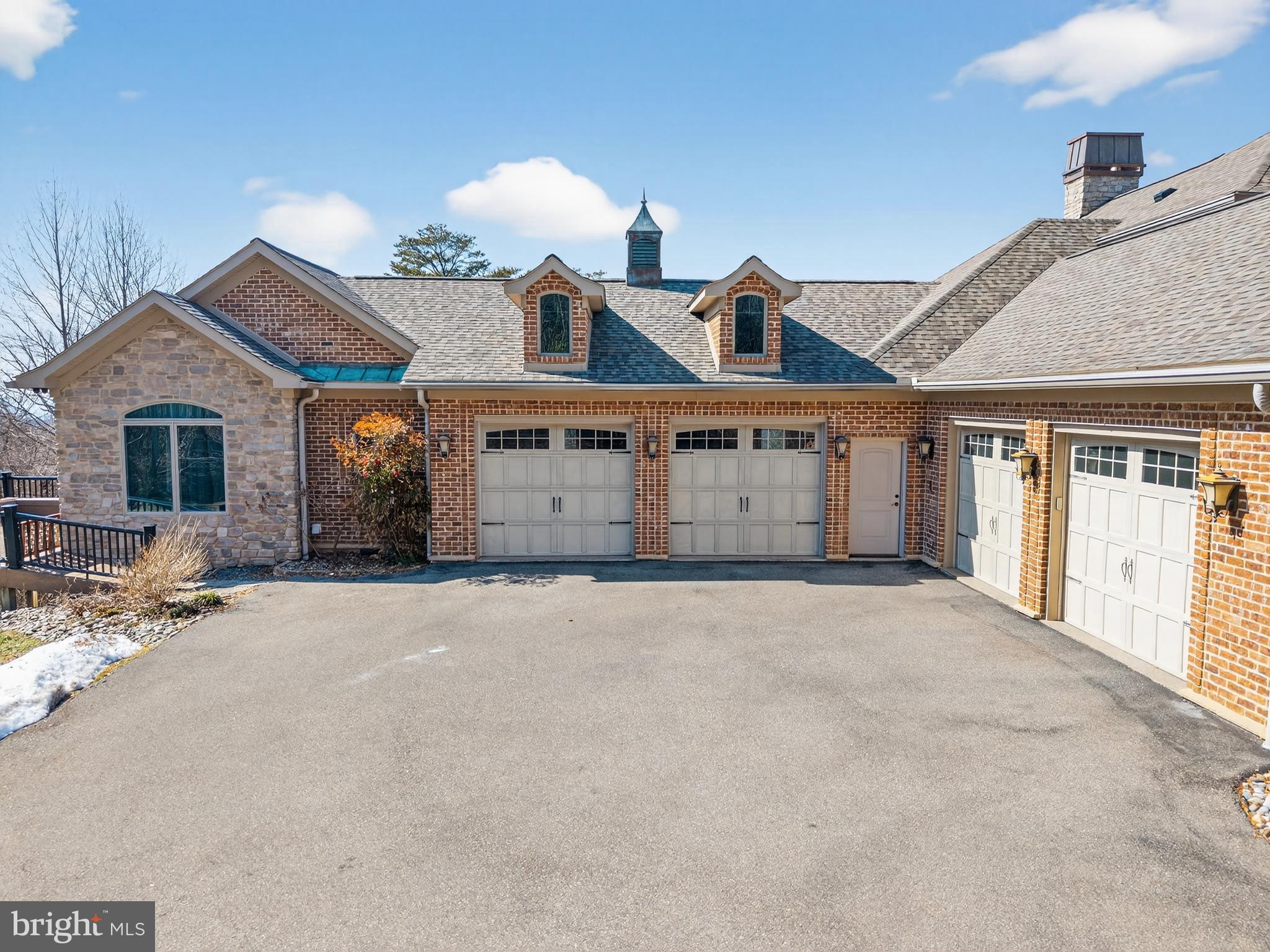 BRADDOCK HEIGHTS - Residential